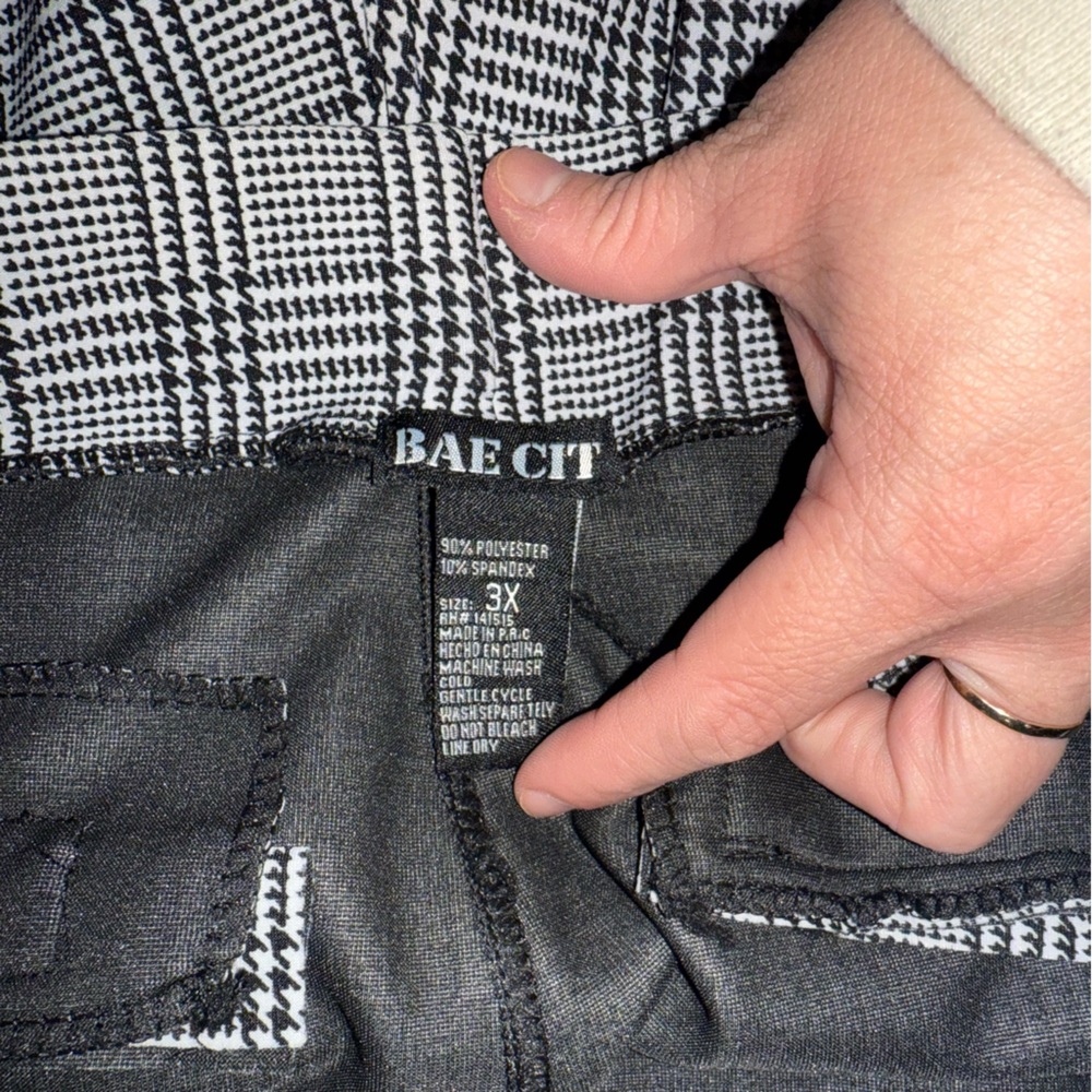 Black and White Plaid Work Pants - Picture 3 of 3